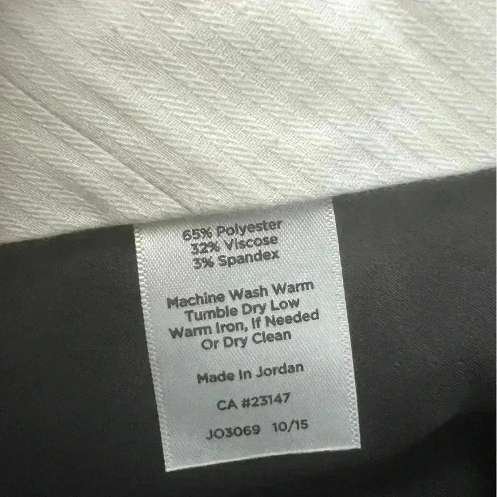 Talbots Women’s Black Cropped Pants Sz 12P - Picture 9 of 9